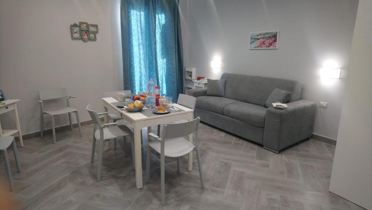 Soggiorno Napoletano Наполи Екстериор снимка